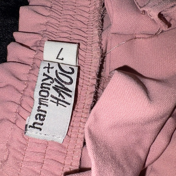 Pink Ruffled Shorts - Picture 3 of 4